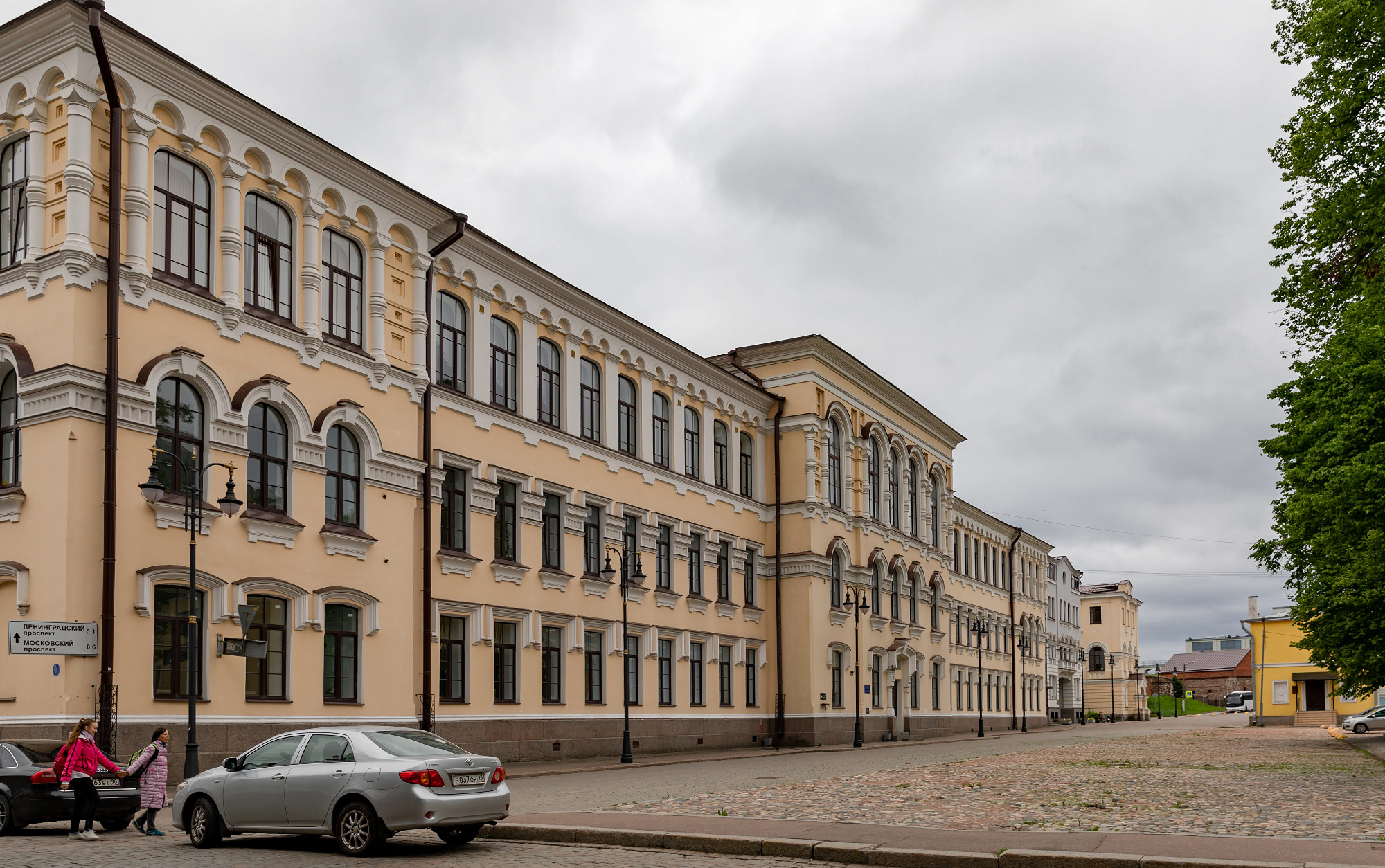 Vyborg (Выборг) (Photo license: CC BY 2.0)